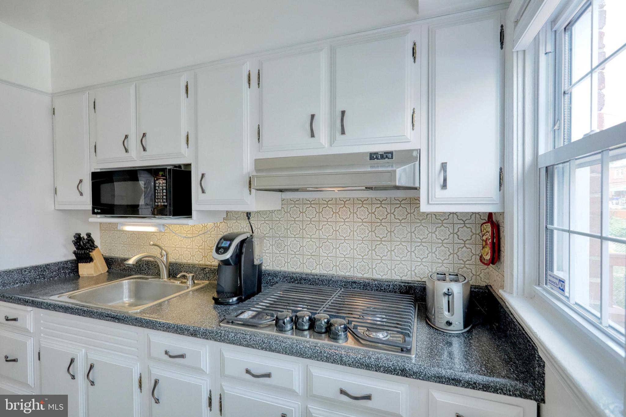 8652 Rock Oak Road Baltimore, MD 21234 - Photo 10 of 43