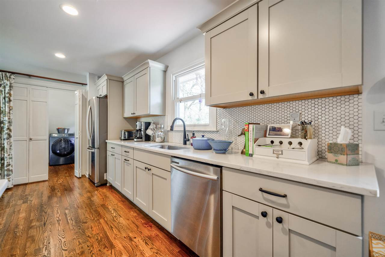 5700 Deblyn Avenue Raleigh, NC 27612 - Photo 5 of 30 Photo 5