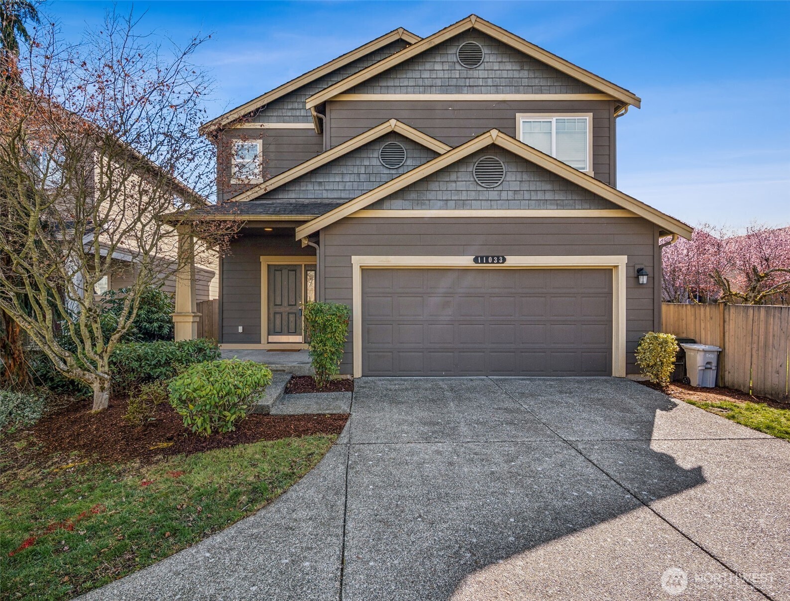 11033 Southeast 201st Street Kent, WA 98031 - Photo 1 of 32