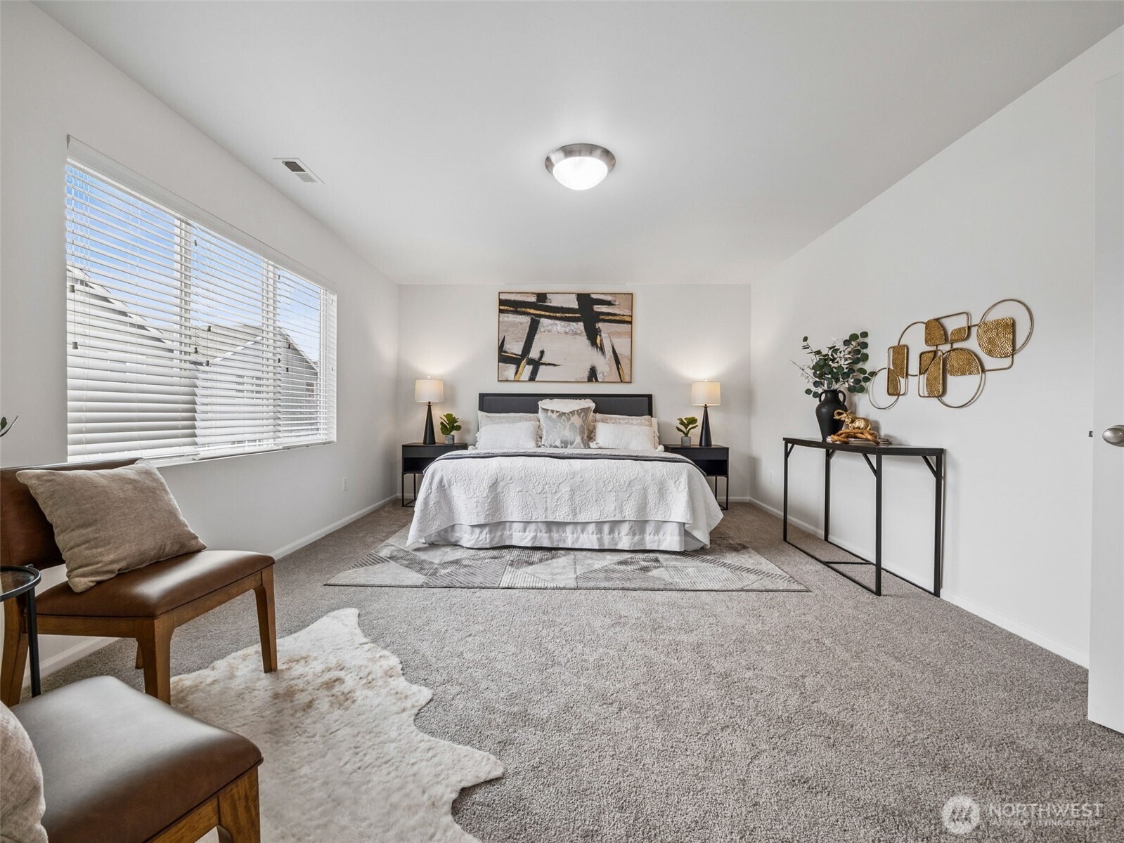 11033 Southeast 201st Street Kent, WA 98031 - Photo 12 of 32