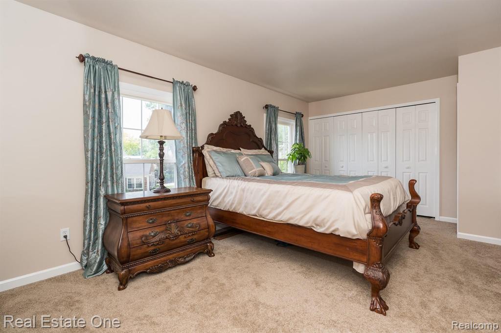 1370 Crescent Lane, Unit 302 Rochester Hills, MI 48306 - Photo 21 of 41