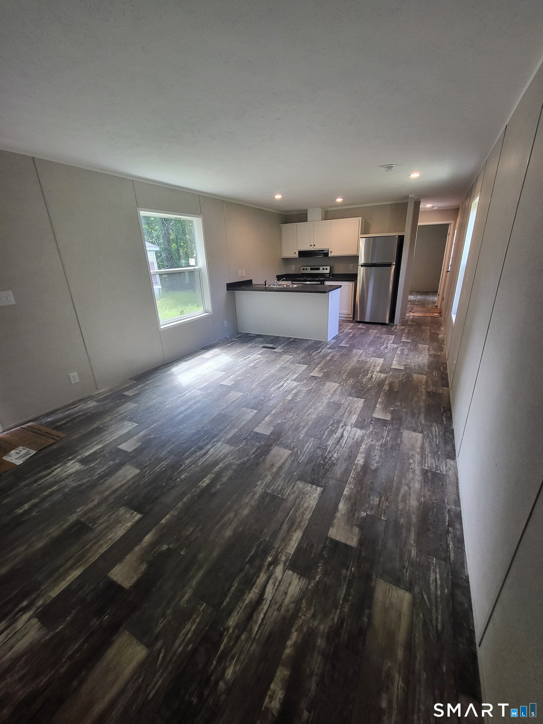 350 Chesterfield Road Montville, CT 06370 - Photo 6 of 17