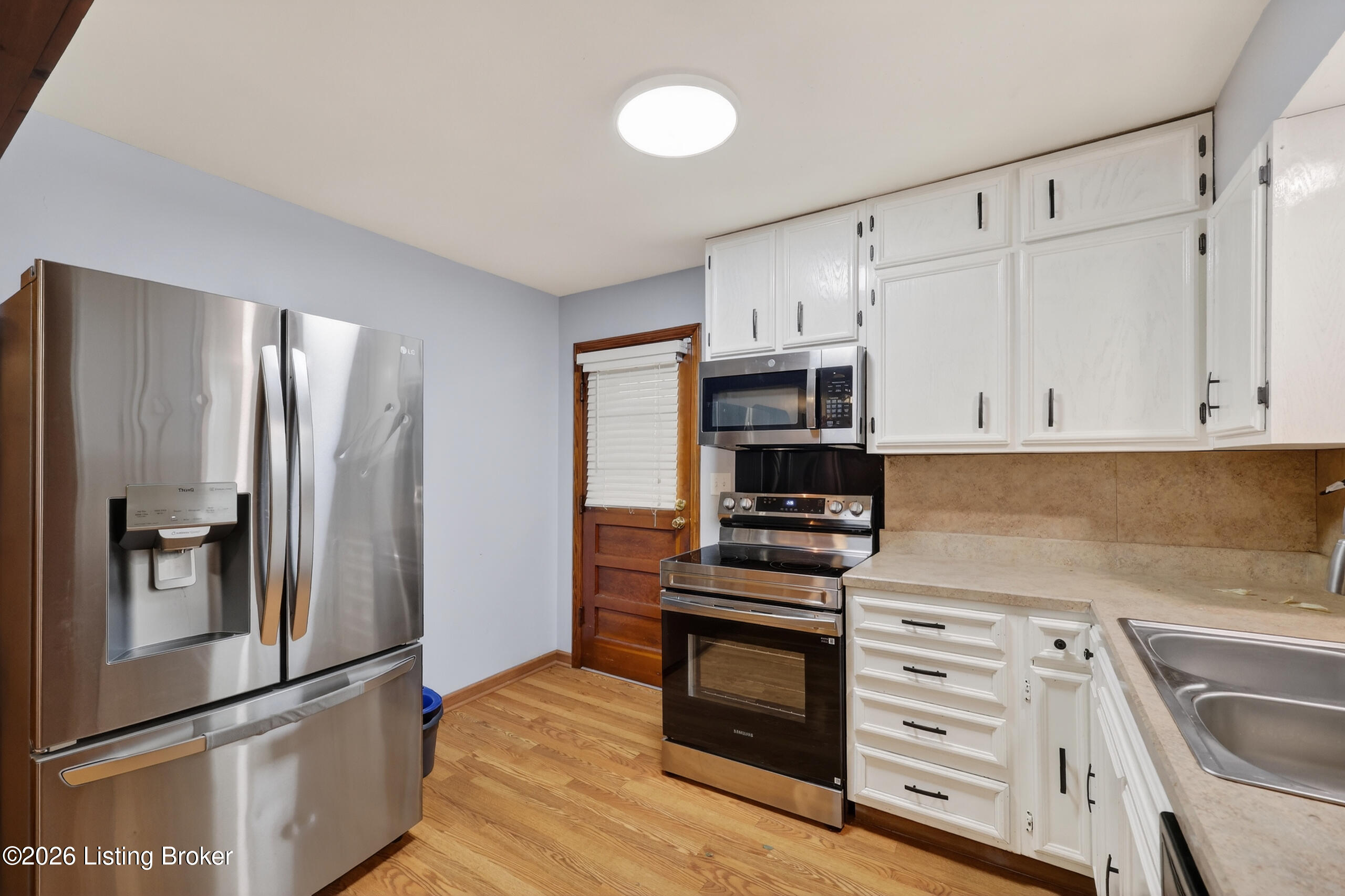 5250 Julia Road Louisville, KY 40258 - Photo 15 of 42 H40A8130