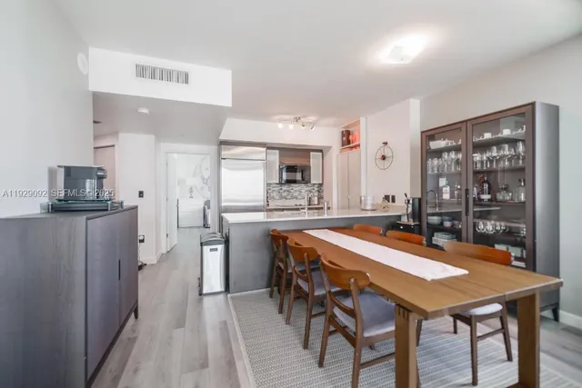 $599,000 | 55 Southeast 6th Street, Unit 2110, Miami, FL 33131