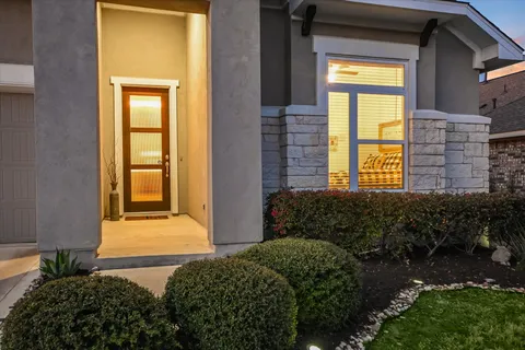 $659,970 | 508 Peakside Circle, Dripping Springs, TX 78620