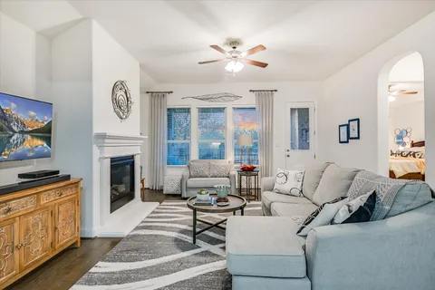 $659,970 | 508 Peakside Circle, Dripping Springs, TX 78620