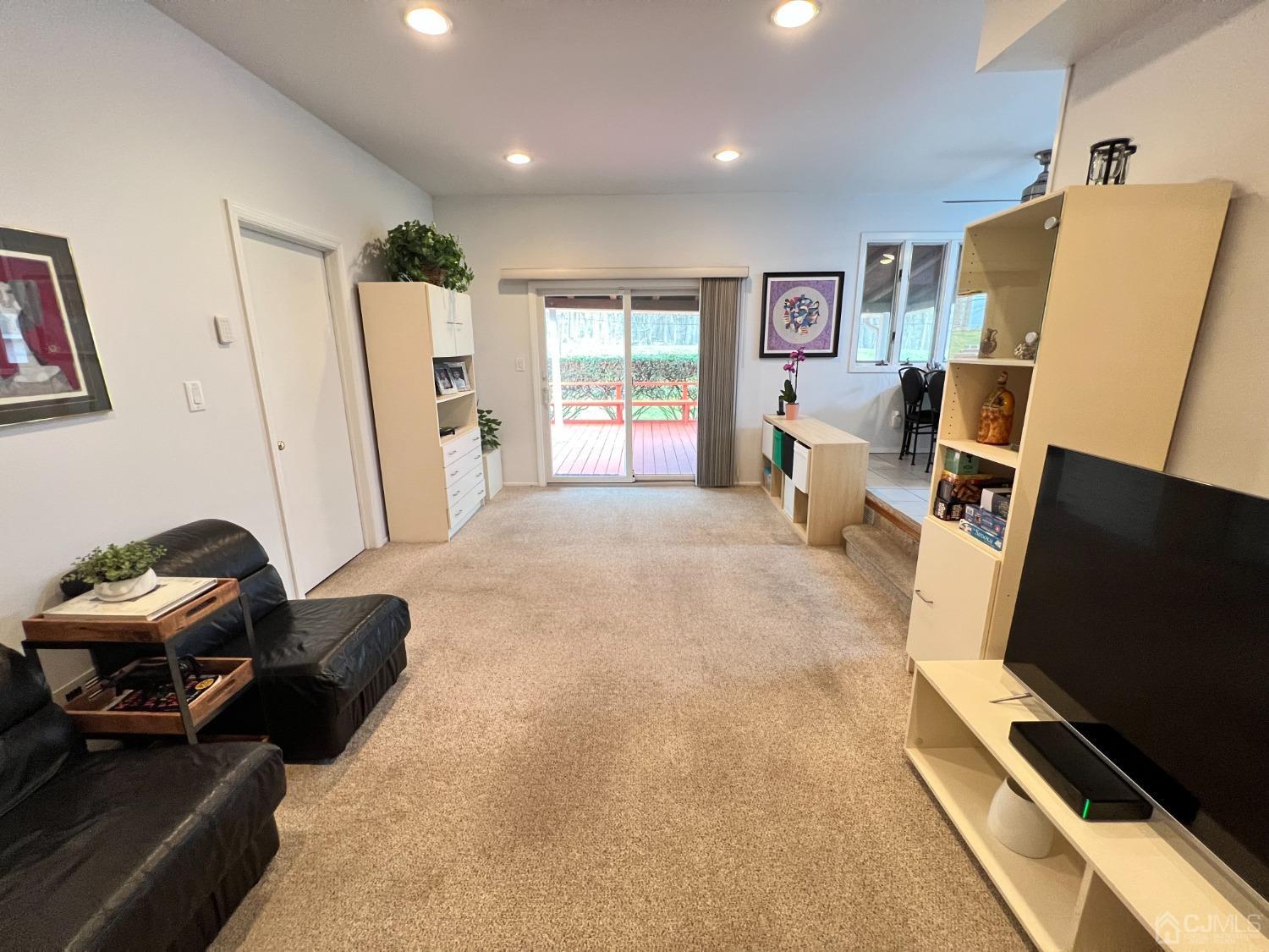 30 Kings Road East Brunswick, NJ 08816 - Photo 13 of 38 Gallery Image 13