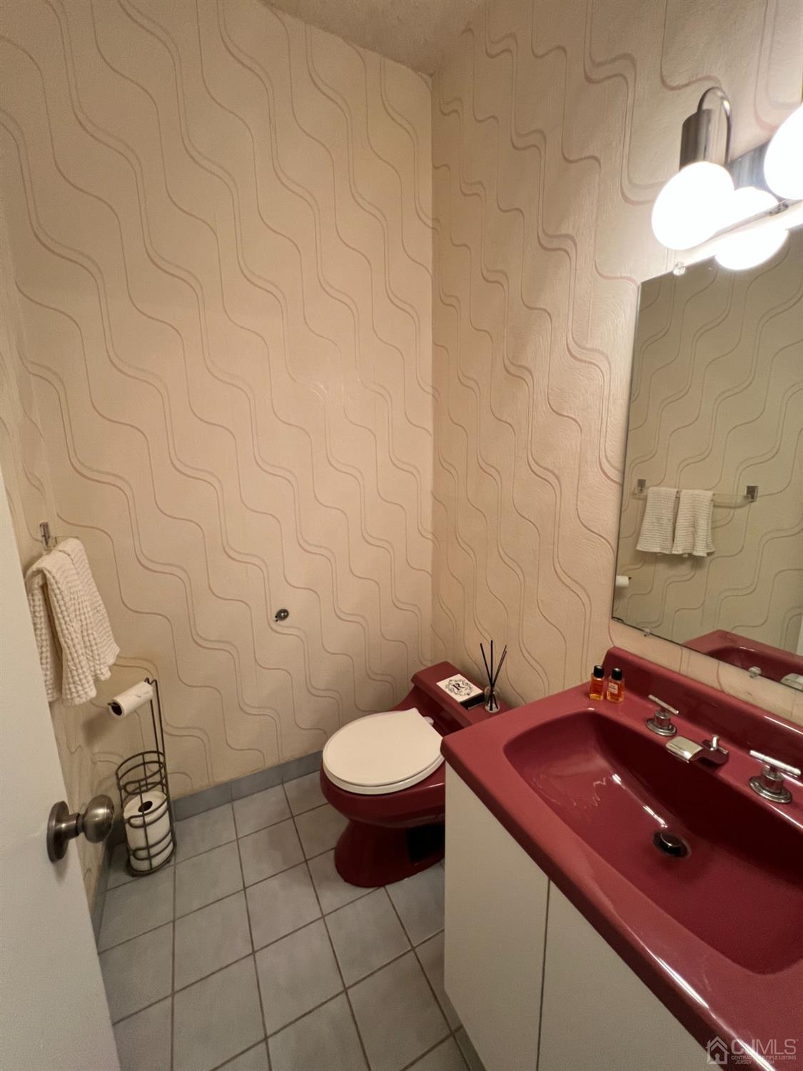 30 Kings Road East Brunswick, NJ 08816 - Photo 28 of 38 Gallery Image 28