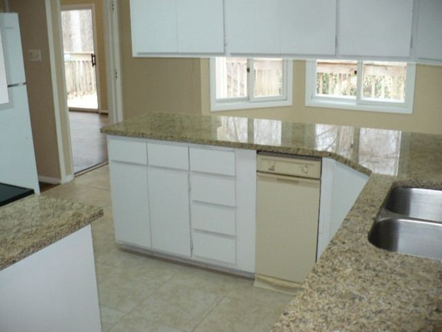 5329 Russell Road Durham, NC 27712 - Photo 3 of 18 Kit BF area granite Cts