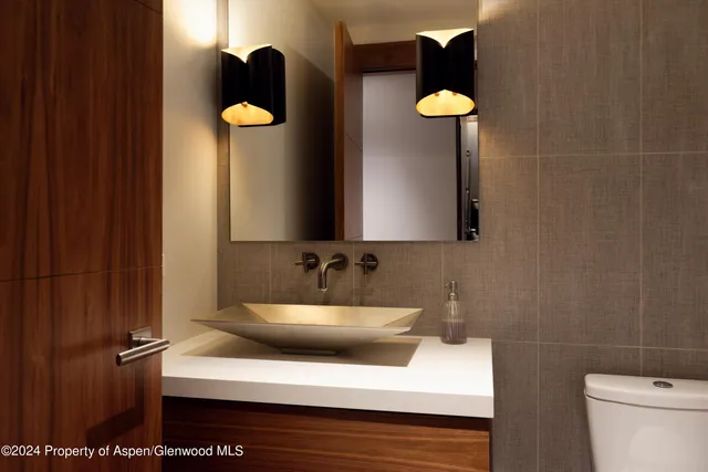 $150,000 | 717 South Aspen Street, Unit B, Aspen, CO 81611