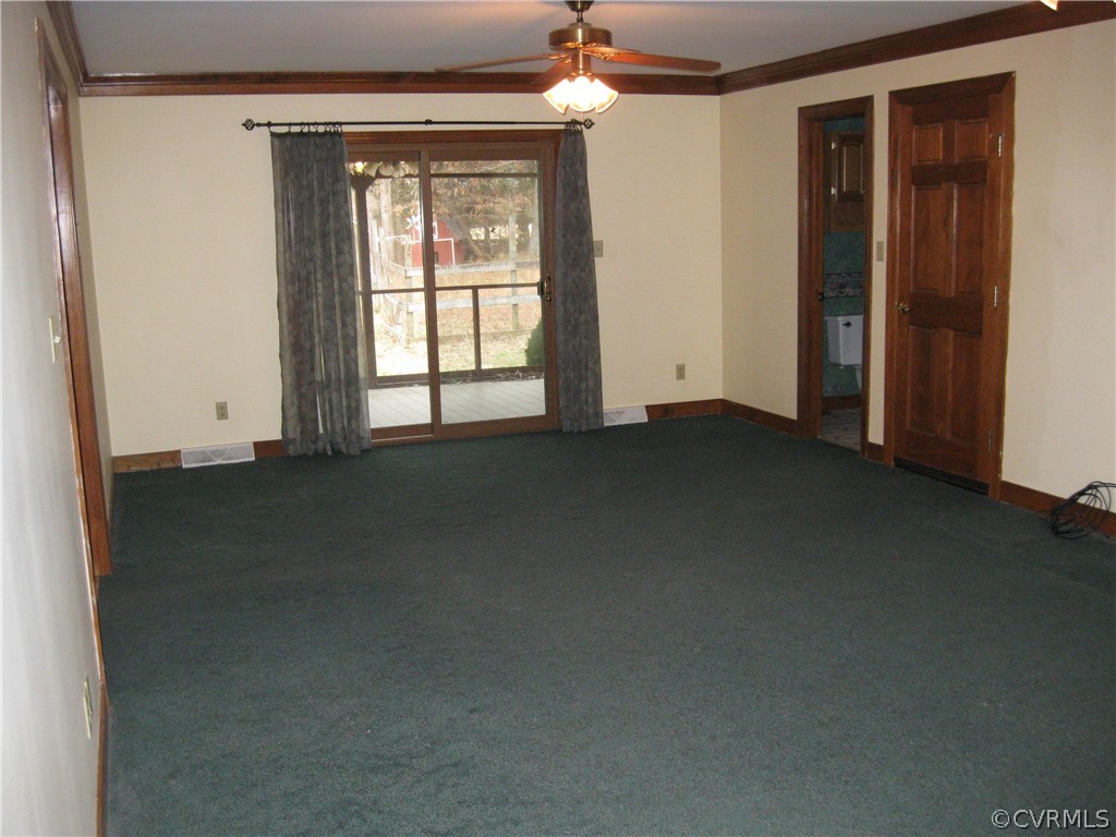 16066 Beaver Dam Road Montpelier, VA 23192 - Photo 13 of 32 Family Room