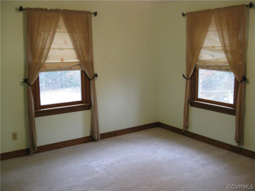 16066 Beaver Dam Road Montpelier, VA 23192 - Photo 19 of 32 Bedroom