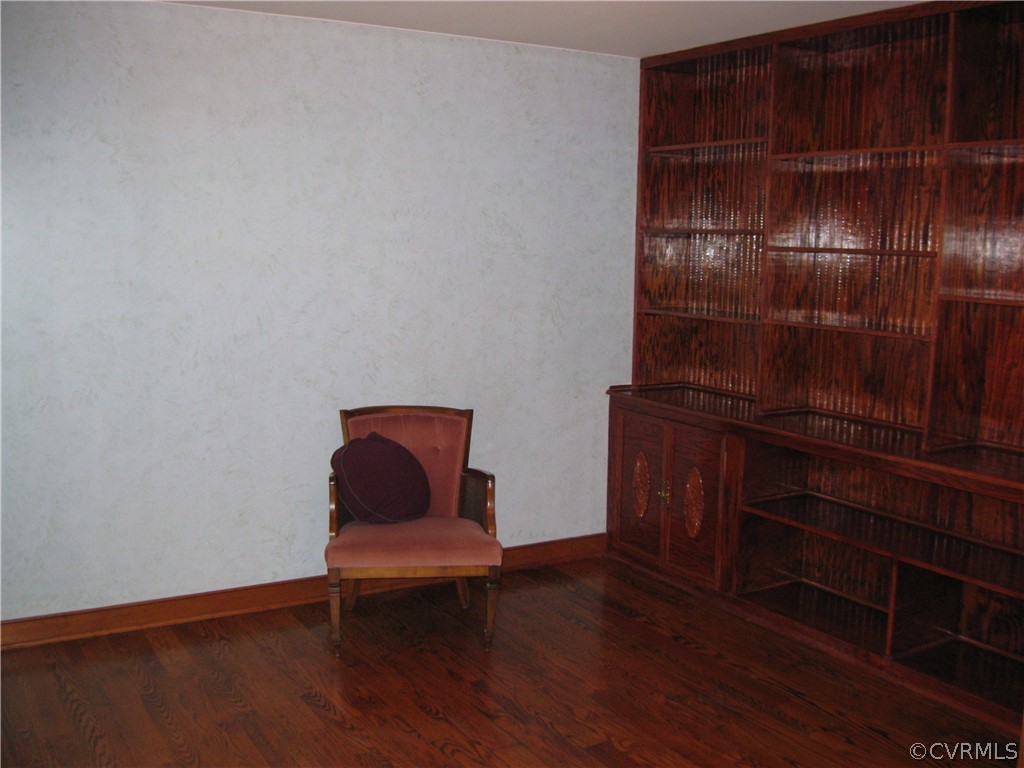 16066 Beaver Dam Road Montpelier, VA 23192 - Photo 8 of 32 Living Room
