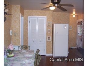 1985 Warson Road Springfield, IL 62704 - Photo 8 of 24