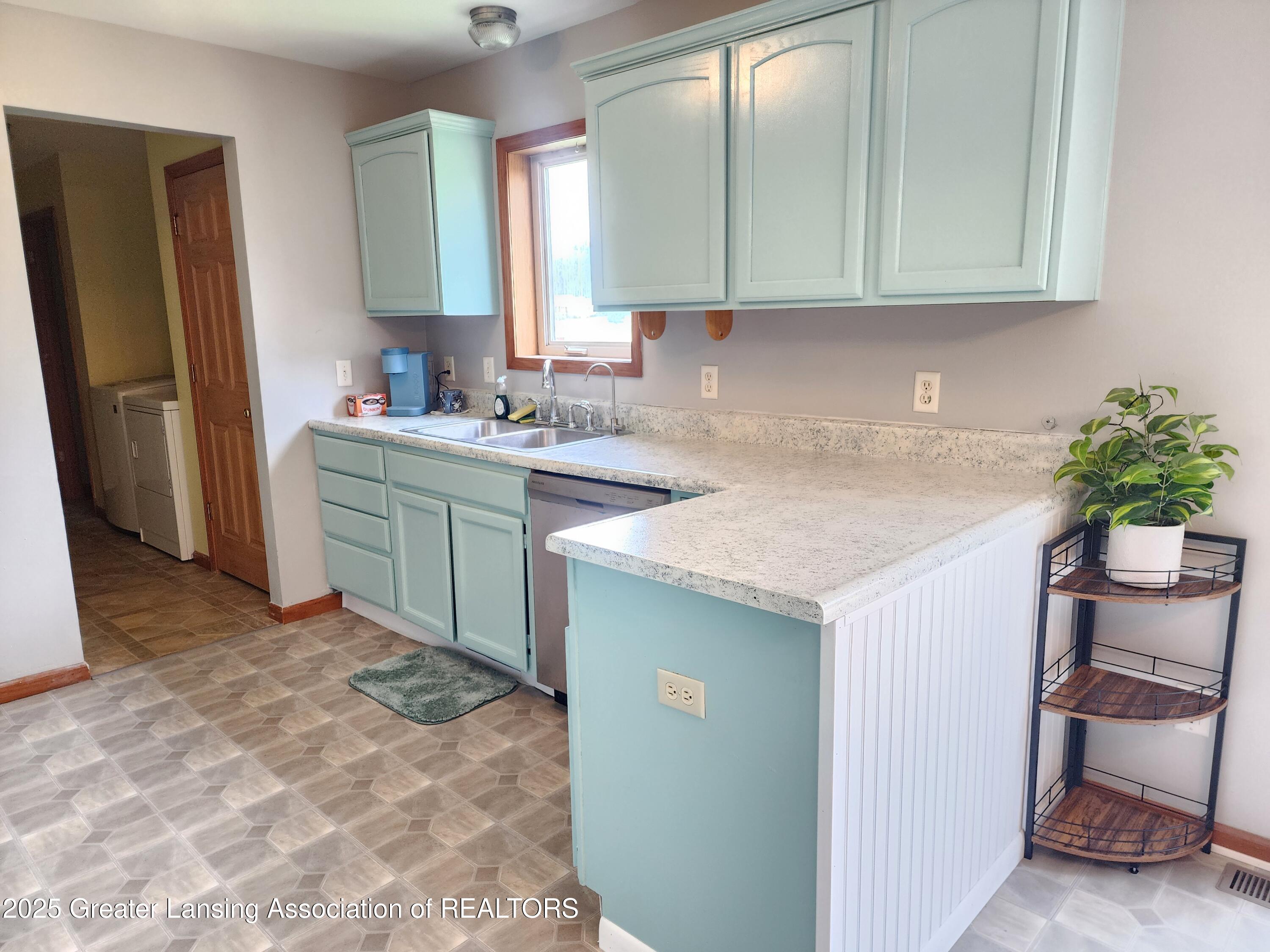 616 Plains Road Mason, MI 48854 - Photo 20 of 23 20250709_141810