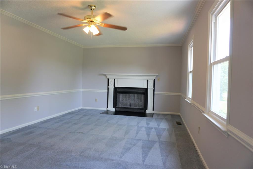 6001 Hunters Ridge Drive Lexington, NC 27295 - Photo 6 of 30 Gallery Image 6