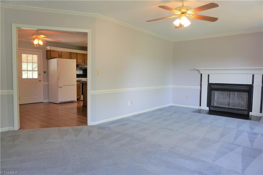 6001 Hunters Ridge Drive Lexington, NC 27295 - Photo 7 of 30 Gallery Image 7