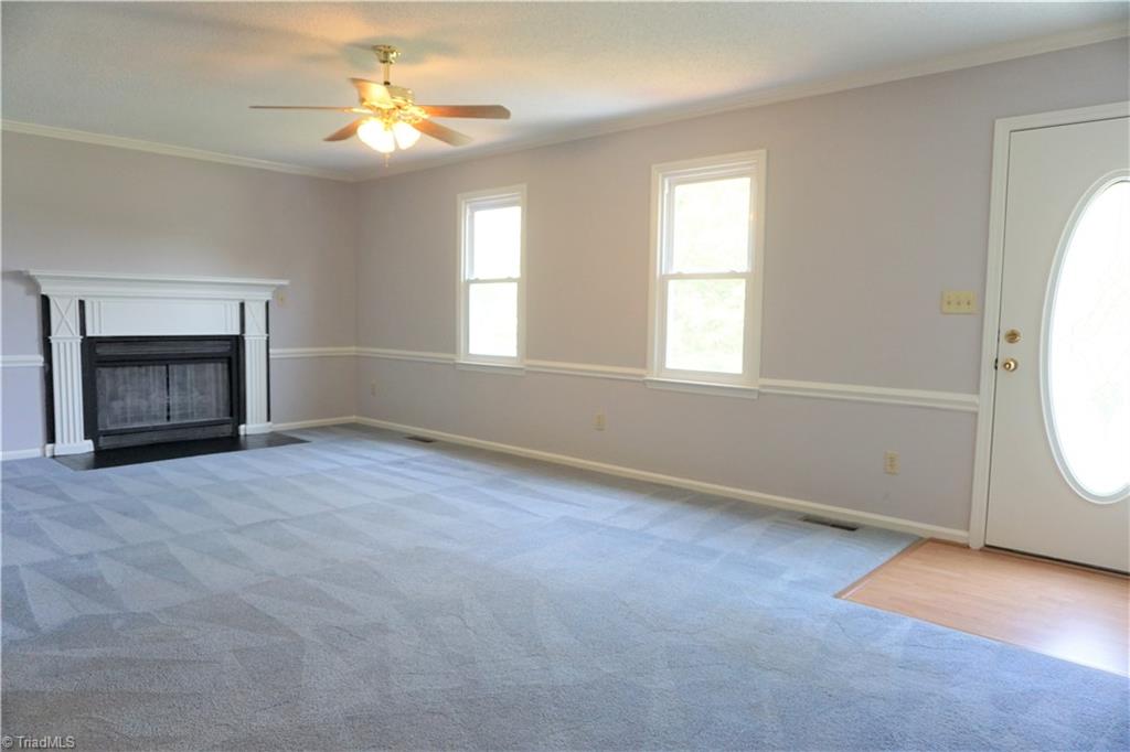 6001 Hunters Ridge Drive Lexington, NC 27295 - Photo 8 of 30 Gallery Image 8