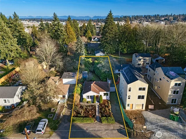 $815,000 | 10332 Ashworth Avenue North, Seattle, WA 98133