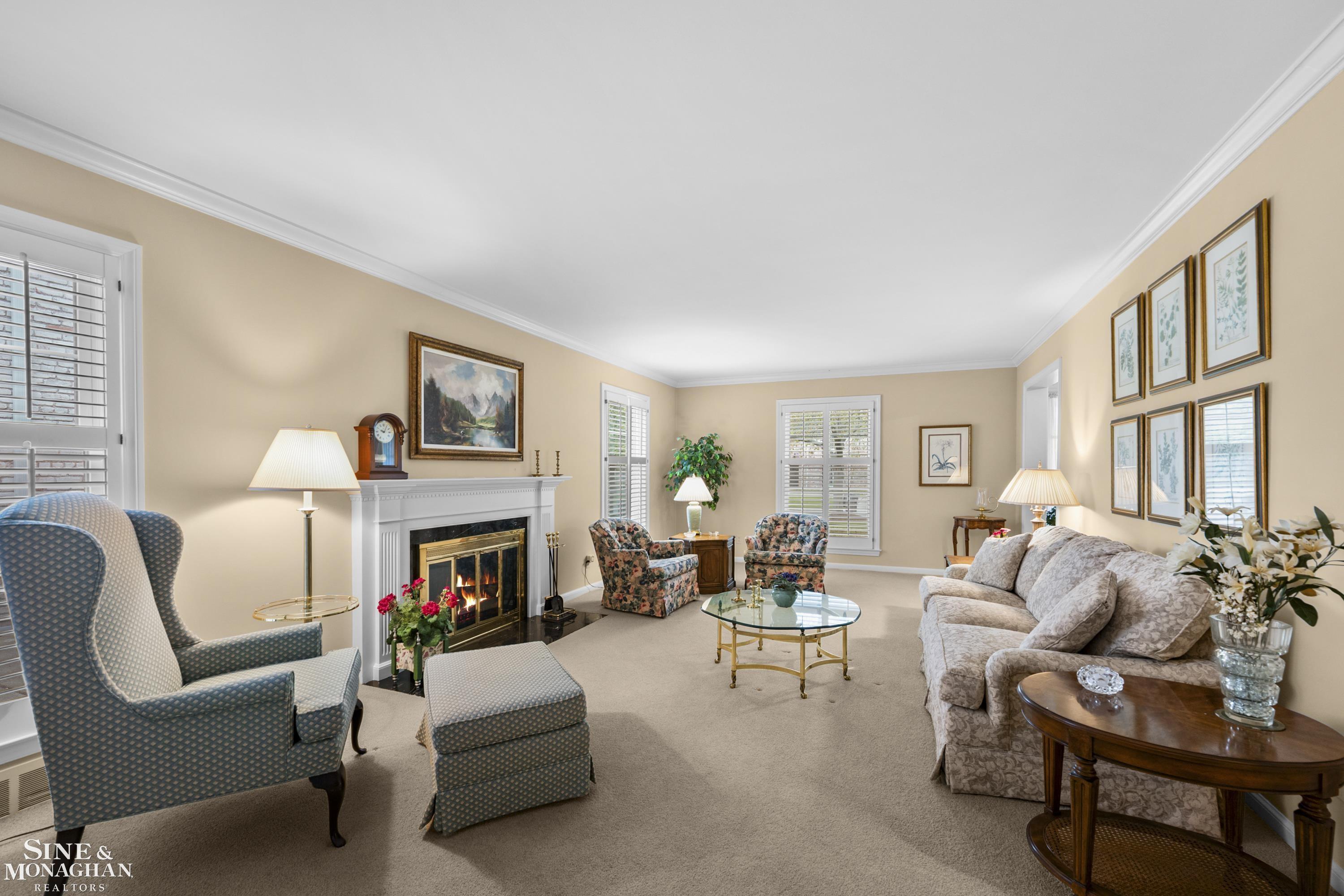 96 Moran Road Grosse Pointe Farms, MI 48236 - Photo 10 of 55 Gallery Image 10