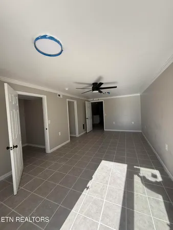 $589,000 | 4744 West Beaver Creek Drive, Powell, TN 37849