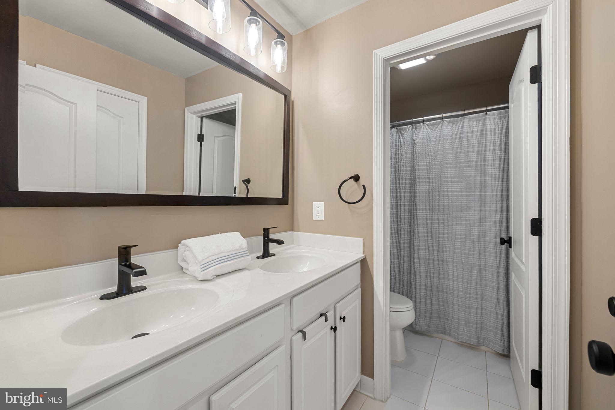 22646 Amberjack Square Brambleton, VA 20148 - Photo 46 of 70