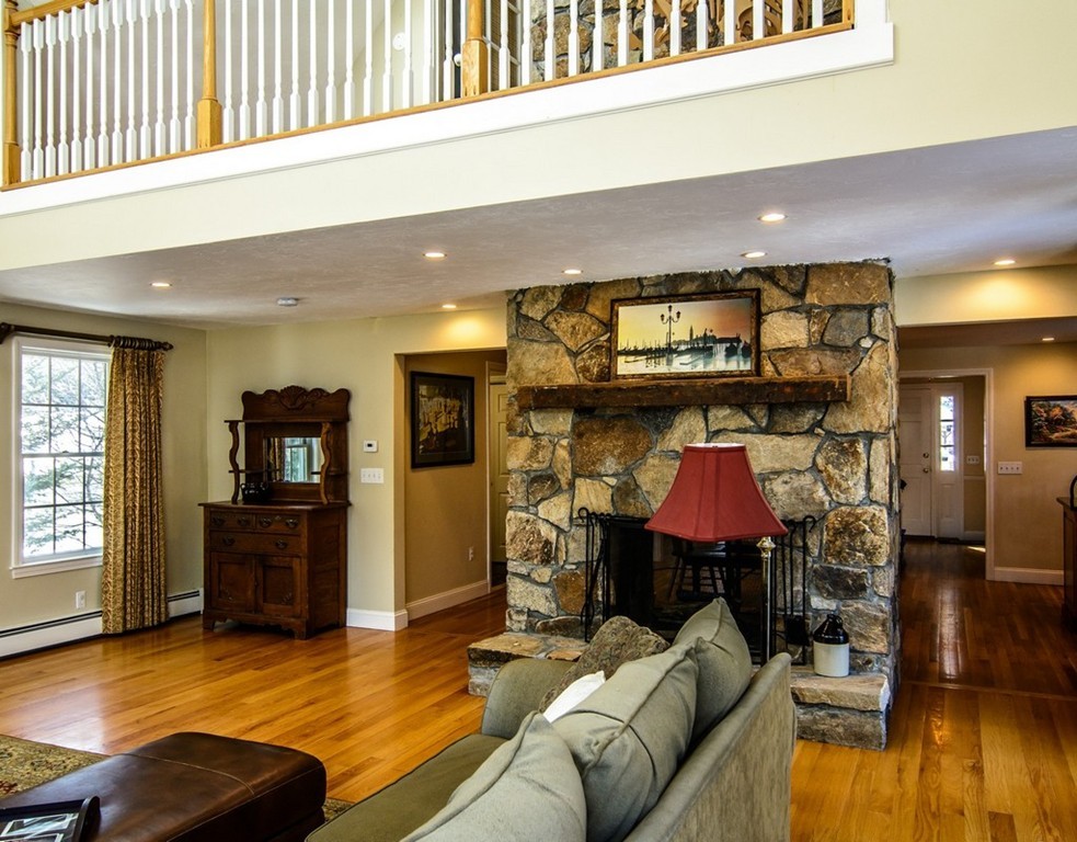 9 Olde Coach Road Westborough, MA 01581 - Photo 16 of 30 Gallery Image 16