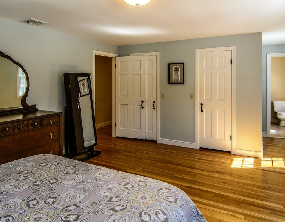 9 Olde Coach Road Westborough, MA 01581 - Photo 18 of 30 Gallery Image 18