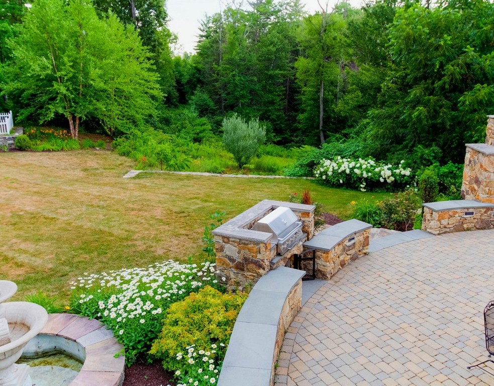 9 Olde Coach Road Westborough, MA 01581 - Photo 29 of 30 Gallery Image 29