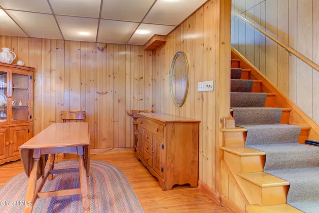 $289,900 | 6 Park Way, Castleton-on-Hudson, NY 12033