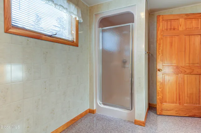 $289,900 | 6 Park Way, Castleton-on-Hudson, NY 12033