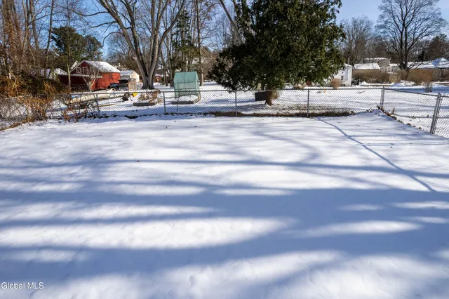 $289,900 | 6 Park Way, Castleton-on-Hudson, NY 12033