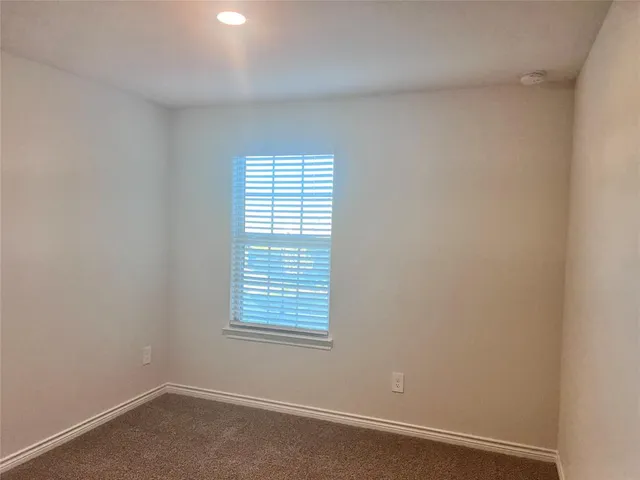 $2,500 | 10313 Rambling Brks Lane, Aubrey, TX 76227