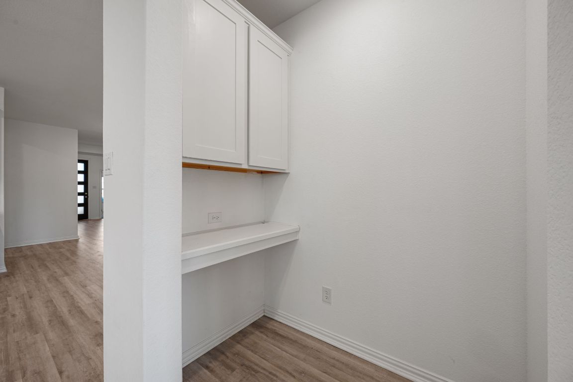 1109 Morning View Road Georgetown, TX 78628 - Photo 11 of 40 a view of cabinets