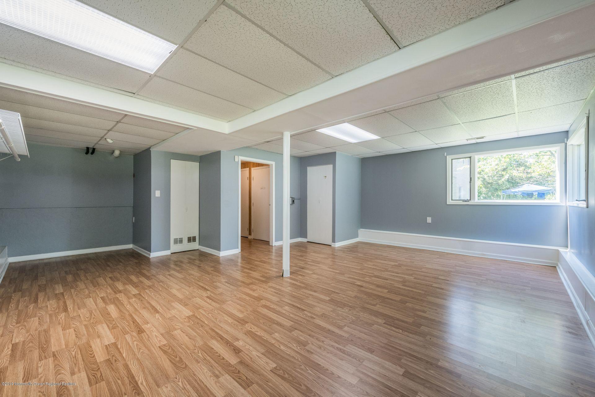 55 Middlesex Road Matawan, NJ 07747 - Photo 21 of 24 20