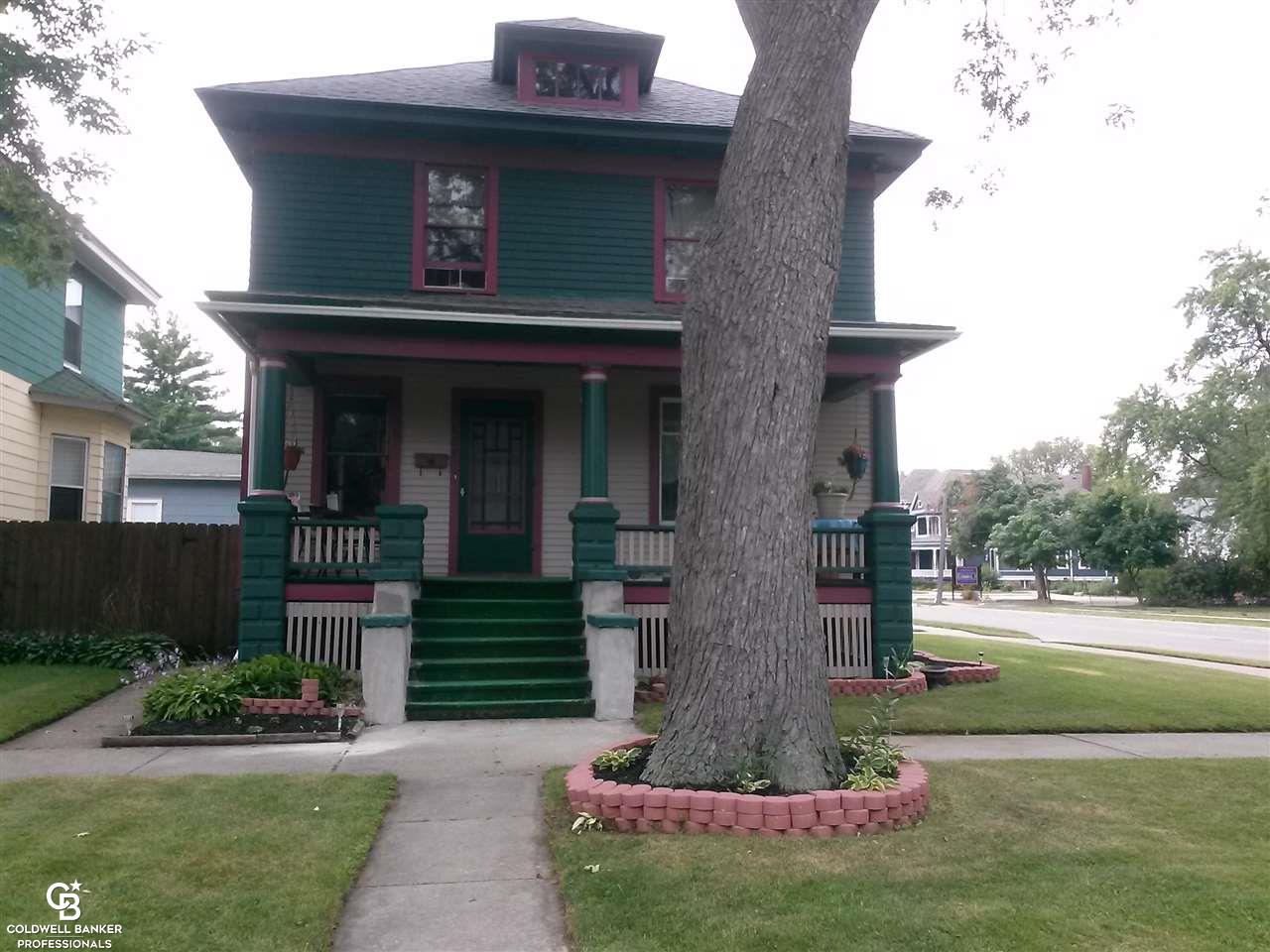 628 Court Port Port Huron, MI 48060 - Photo 1 of 24