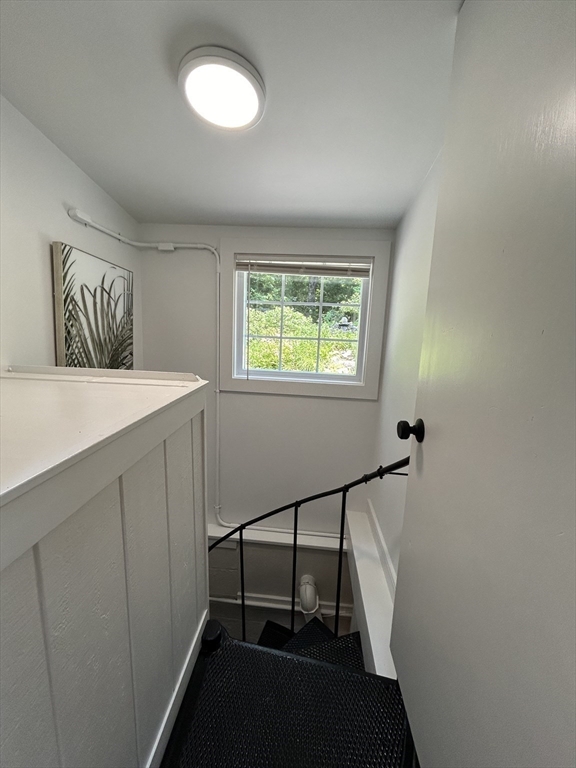 16 Yale Road Hopkinton, MA 01748 - Photo 9 of 23 Gallery Image 9