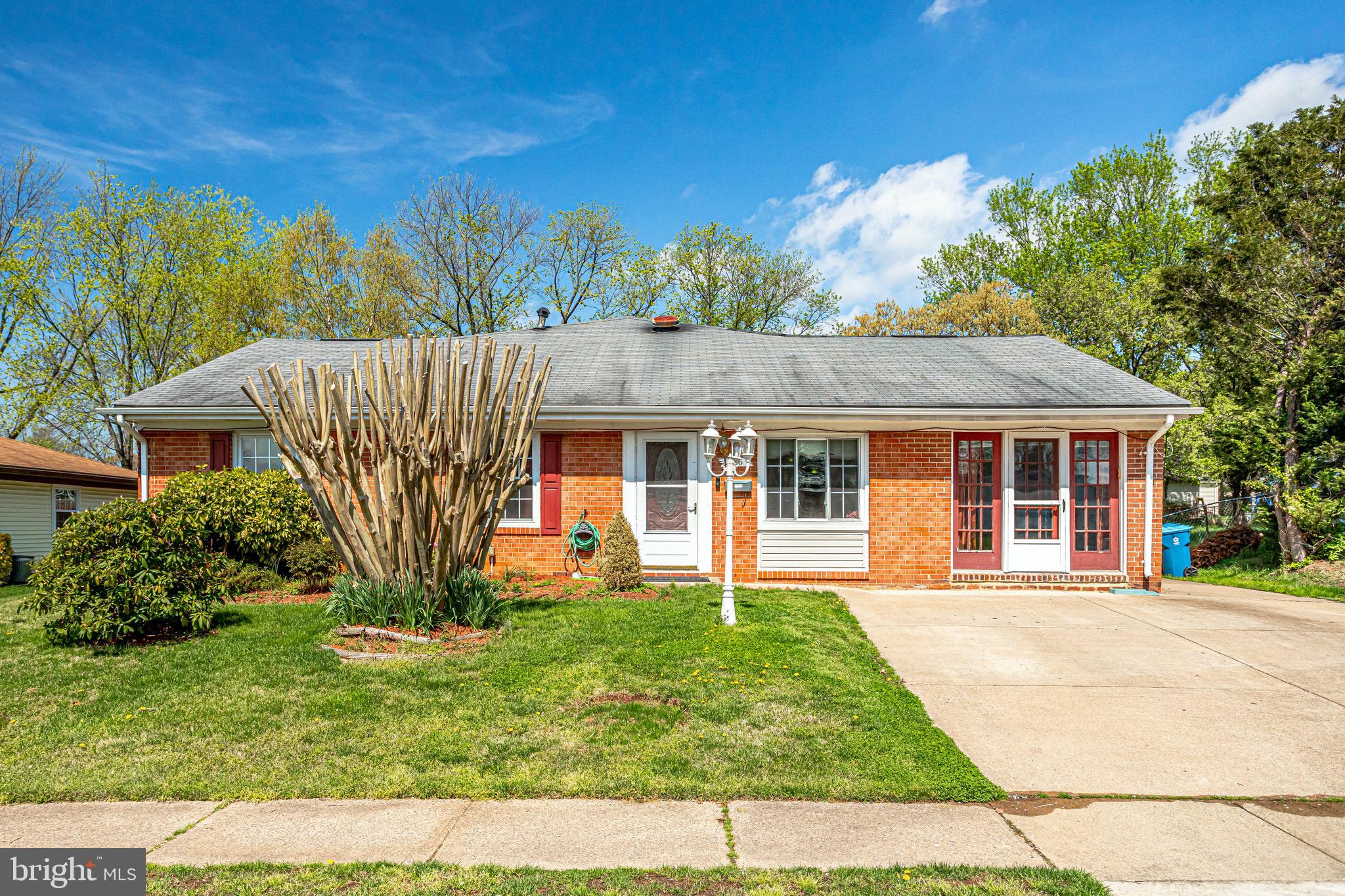 206 West Beech Road Sterling, VA 20164 - Photo 1 of 41 Welcome Home!