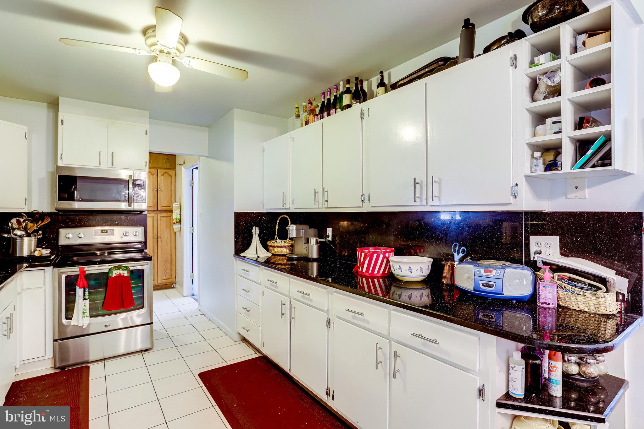 206 West Beech Road Sterling, VA 20164 - Photo 11 of 41 Galley Kitchen