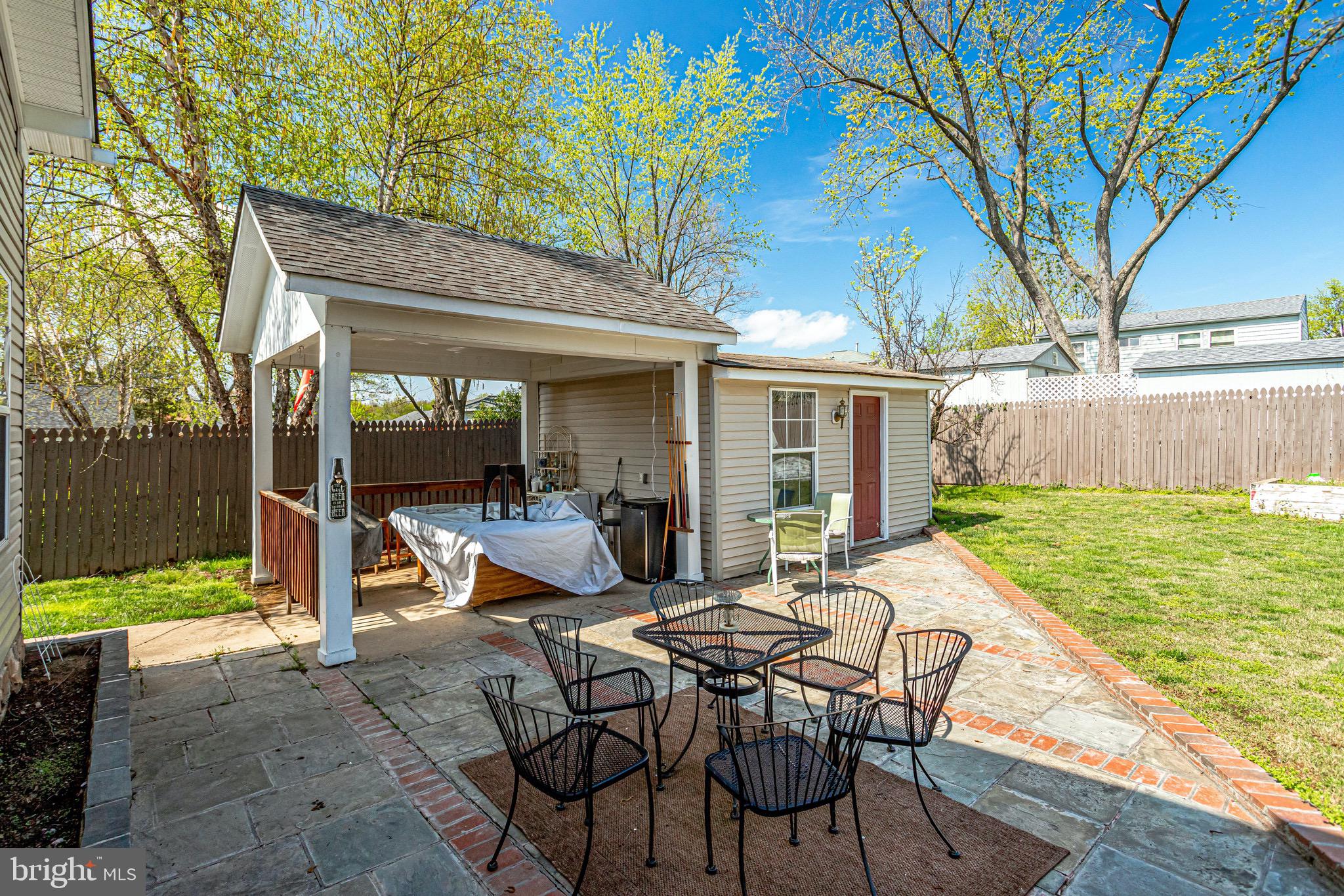 206 West Beech Road Sterling, VA 20164 - Photo 35 of 41 Brick Patio