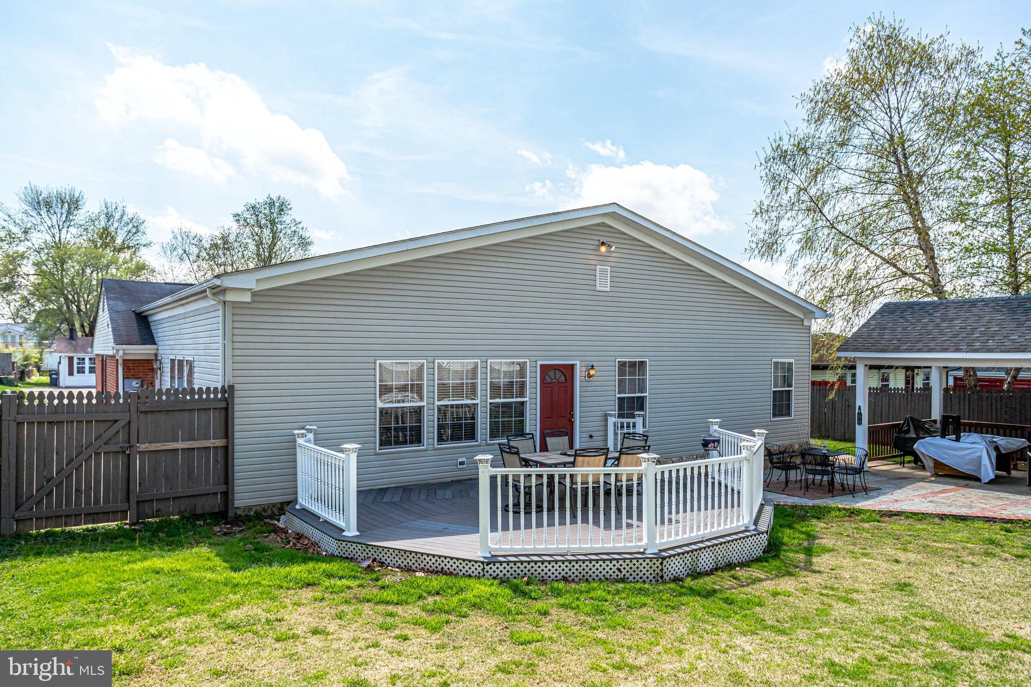 206 West Beech Road Sterling, VA 20164 - Photo 41 of 41 Gallery Image 41
