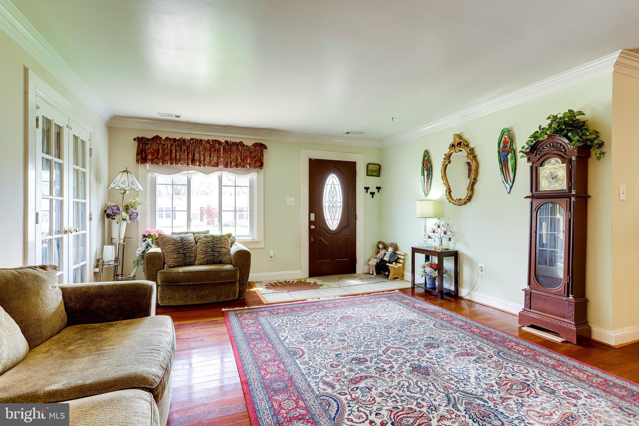 206 West Beech Road Sterling, VA 20164 - Photo 7 of 41 Brazilian Hardwood Floors