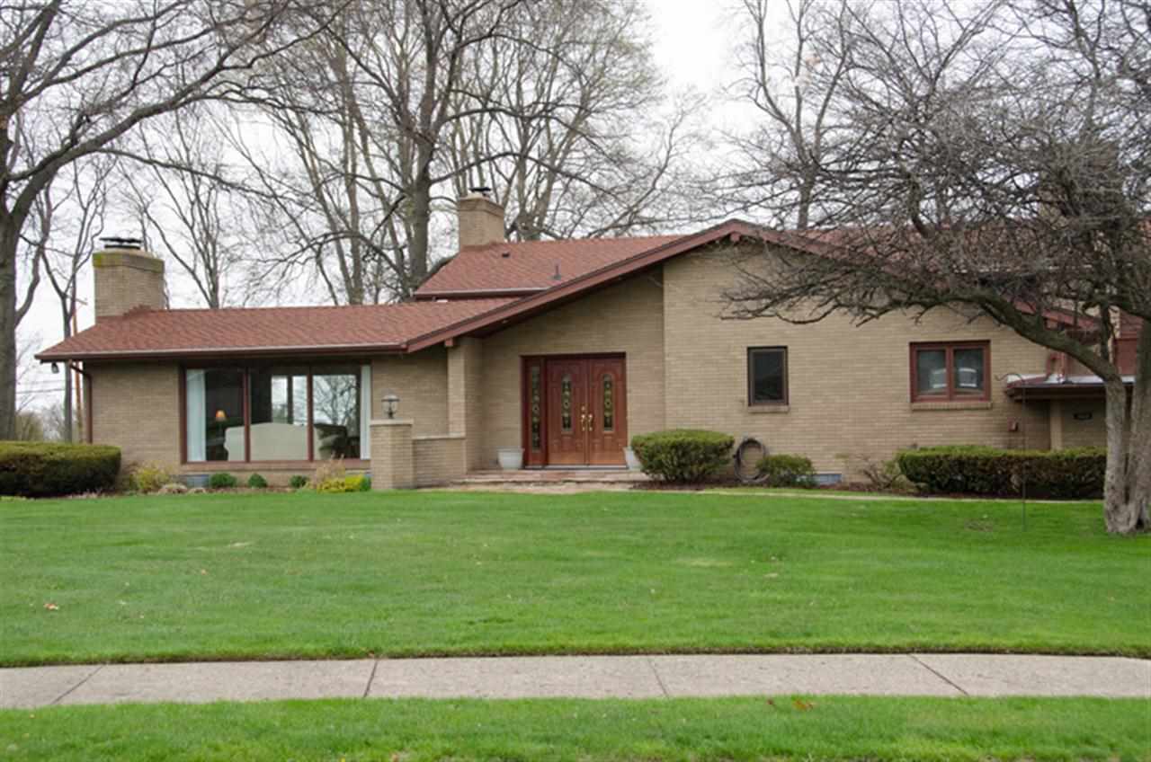 1629 Inwood Road South Bend, IN 46614 - Photo 1 of 30 Gallery Image 1