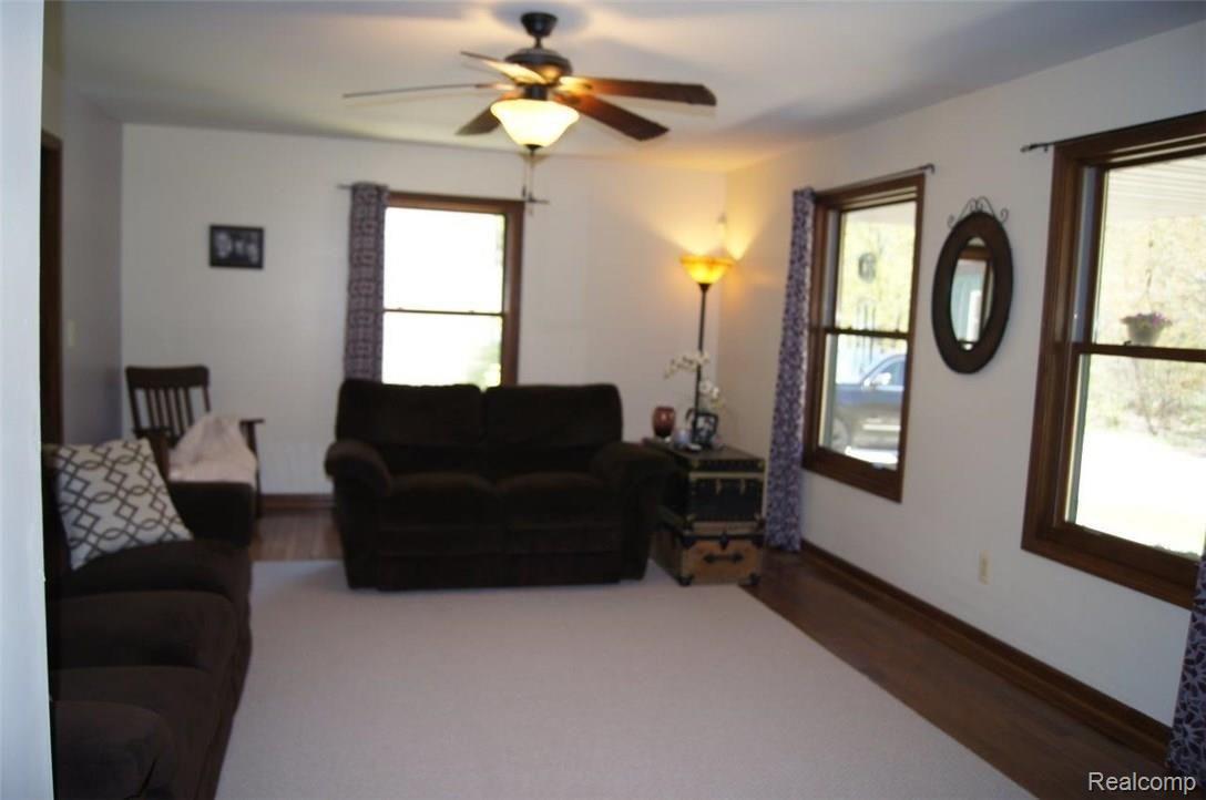 5277 Skelton Road Columbiaville, MI 48421 - Photo 11 of 41 DSC08695.jpg
