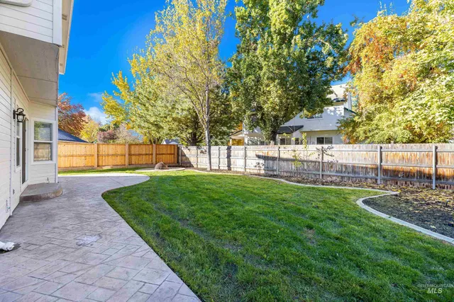 $685,000 | 13972 West Chatsworth Court, Boise, ID 83713