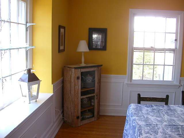 23 Clarendon Road Albany, NY 12203 - Photo 5 of 9 Photo 5