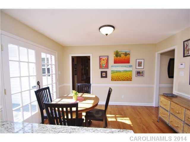 3417 Foxridge Road Charlotte, NC 28226 - Photo 8 of 16 Gallery Image 8