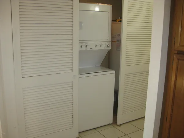 $240,000 | 1905 East University Drive, Unit 157, Tempe, AZ 85288