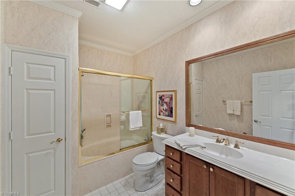1291 Chester Road Winston-Salem, NC 27104 - Photo 17 of 40 Gallery Image 17