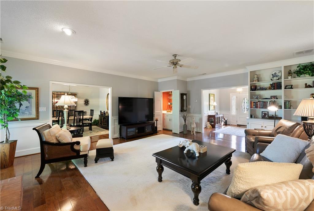 1291 Chester Road Winston-Salem, NC 27104 - Photo 6 of 40 Gallery Image 6